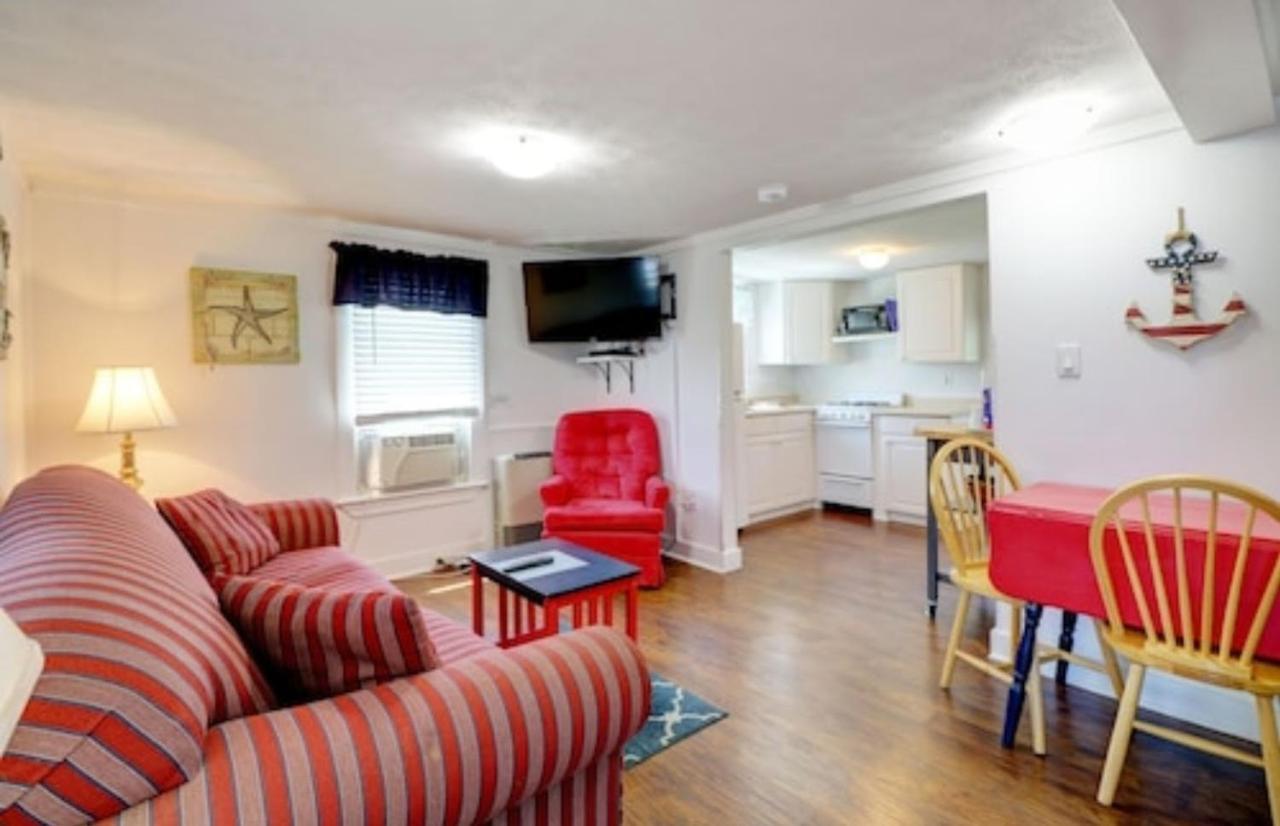Carriage House Motel Cottages & Suites Уэллс Экстерьер фото